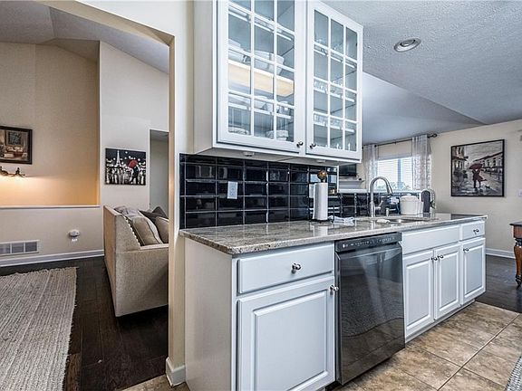 4th image of 1167 Briarcliff Dr #29