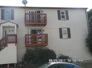 21 Home St APT 4, Worcester, MA 01609