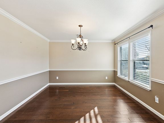 4th image of 1400 Scottsdale Dr