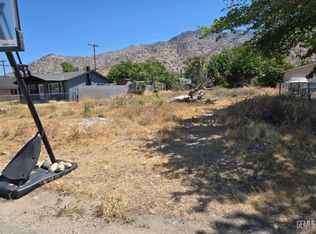 2704 Pinon St, Lake Isabella, CA 93240