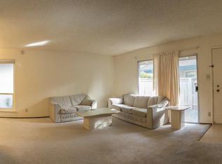 1008 Roundtree Ct, Sacramento, CA