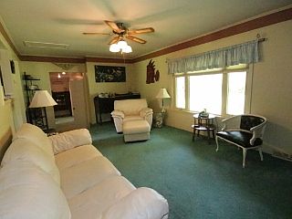 3rd image of 1286 Southwestern Dr