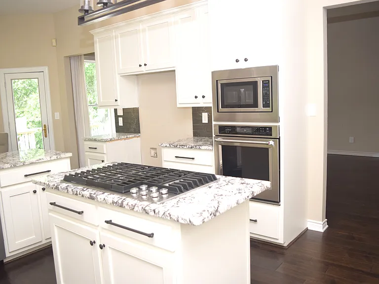 3803 Fishermans Cv — Photo 16