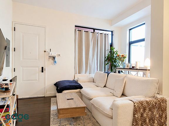 2nd image of 271 Metropolitan Ave #4C