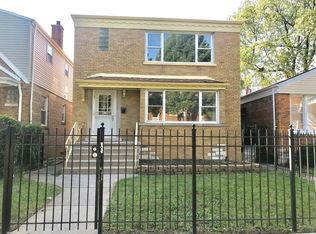 7338 S Rockwell St, Chicago, IL 60629