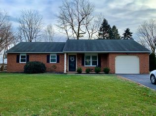 78 Allen Rd, Ephrata, PA 17522