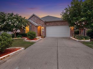 1901 Bishop Barrel Ln, Saint Paul, TX 75098