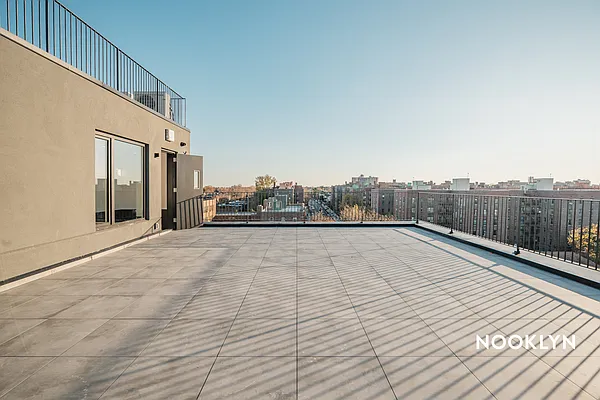 Rented by Nooklyn NYC LLC | media 45