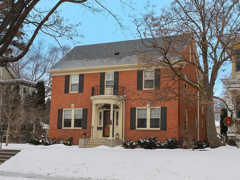 1st image of 785 Goodrich Ave