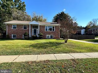 8722 Postoak Rd, Rockville, MD 20854