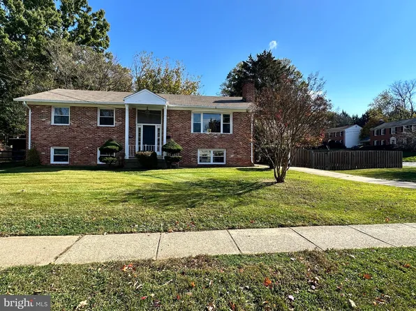 8722 Postoak Rd, Rockville, MD 20854