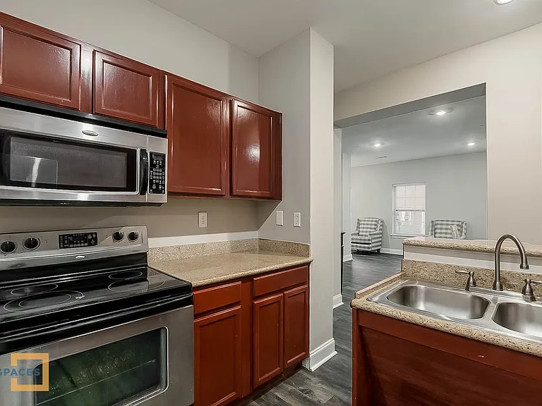 3218 Veterans Memorial Pkwy #3X3 — Photo 44