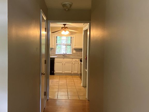 5th image of 4550 Osage Ct