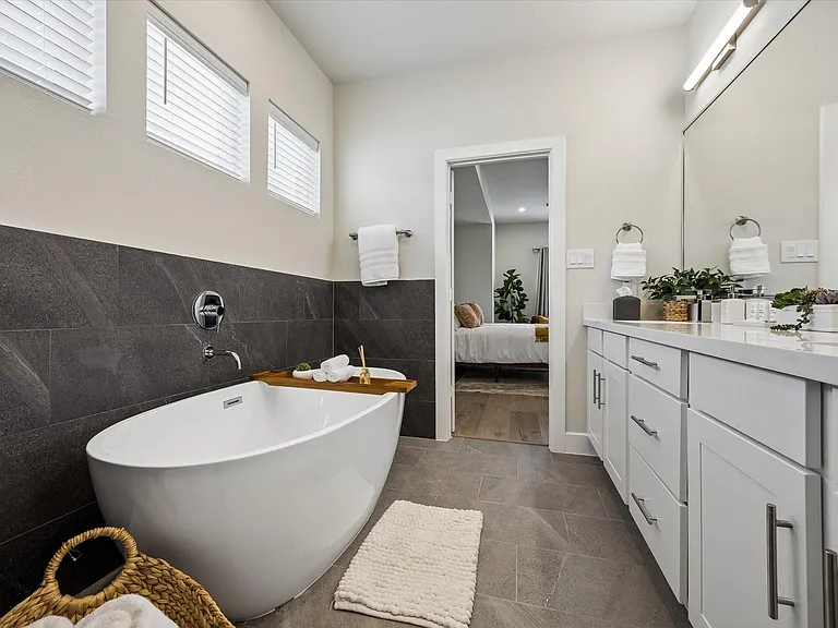 10614 Cascade Ledge Ln — Photo 16