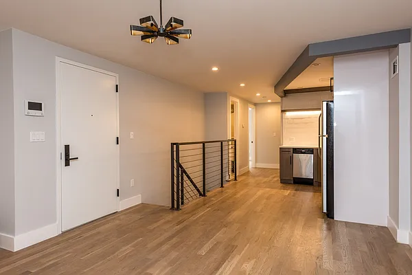 Rented by Nooklyn NYC LLC | media 39