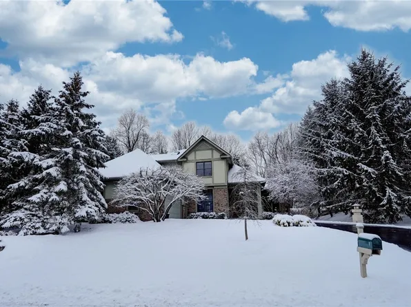 1 Harrington Dr, Fairport, NY 14450