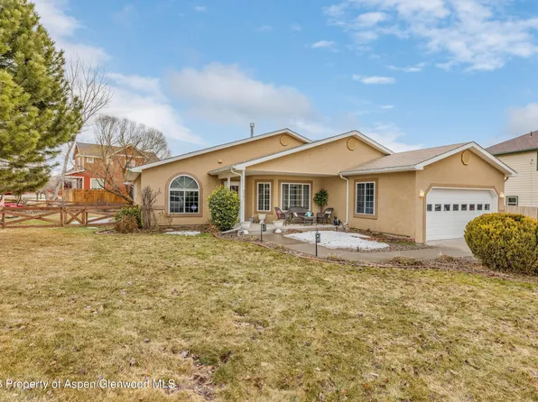 341 S Golden Dr, Silt, CO 81652