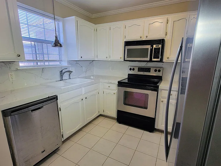 9007 Highland Rd #34 — Photo 3