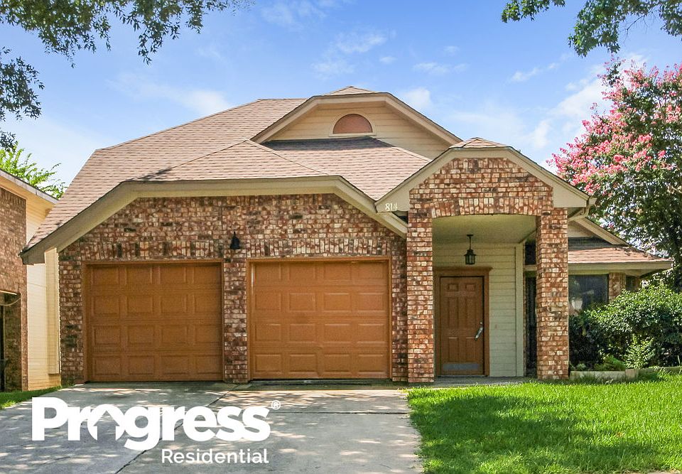1st image of 814 Lovingham Dr