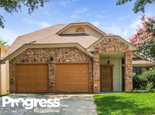 814 Lovingham Dr, Arlington, TX 76017