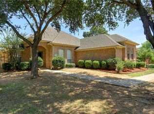 120 Sunset Cir, Shady Shores, TX 76208