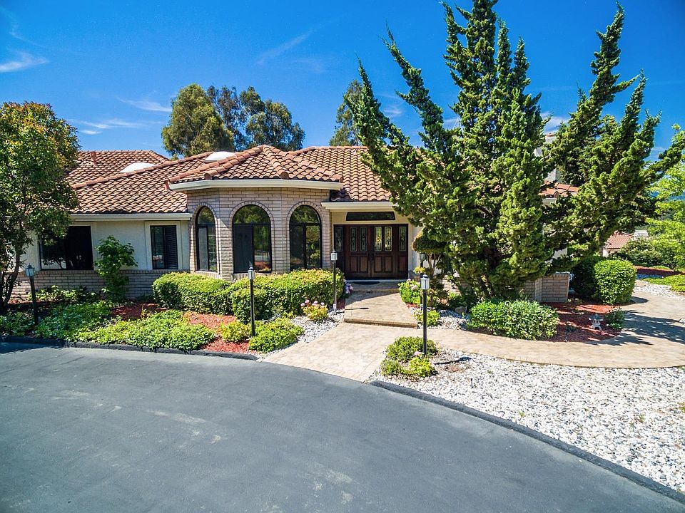 1st image of 14293 Saddle Mountain Dr