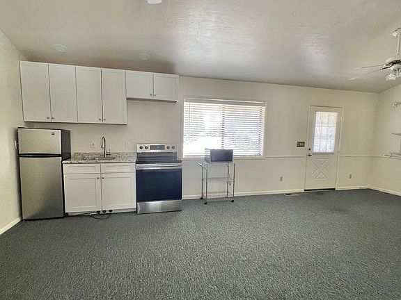 4th image of 812 Coronado Ave #C