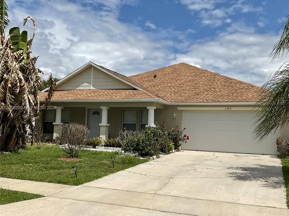 1903 Binnacle St, Kissimmee, FL 34744