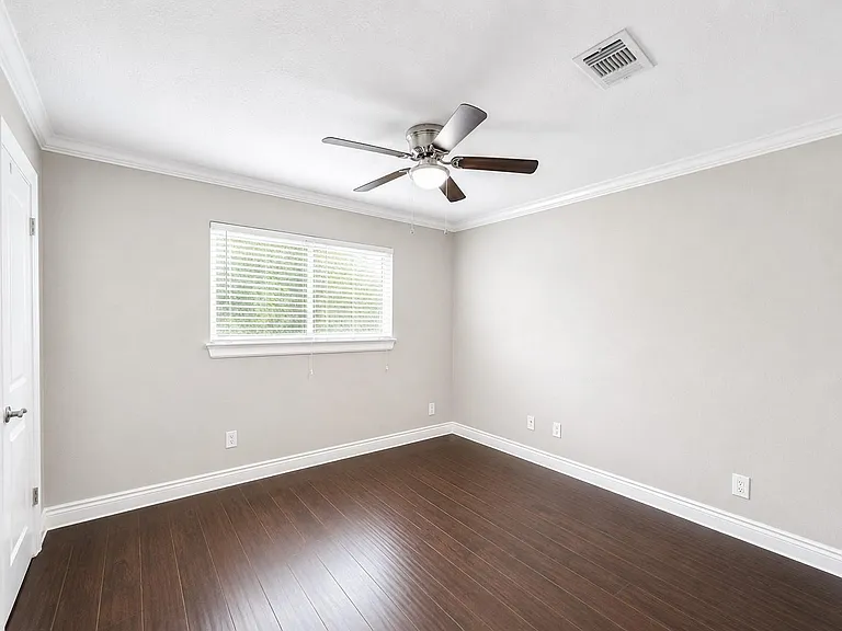 5802 W Bellfort Ave — Photo 14