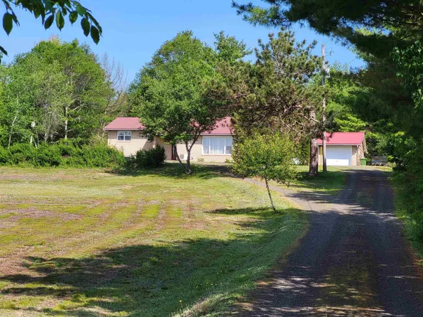 1353 Highway 1, East Kingston, NS B0P 1R0