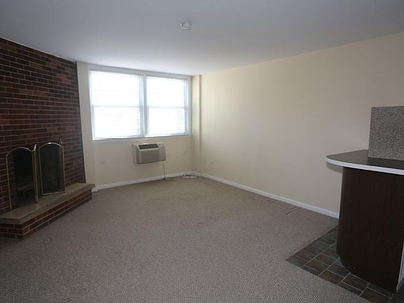 5th image of 2012 N Orleans St APT 4C
