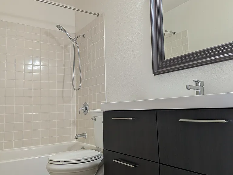 Upstairs' Bathroom