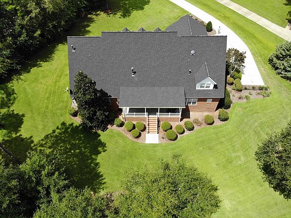5th image of 206 Hank Dr