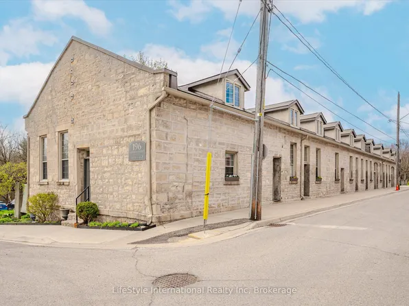 196 Arthur St N #6, Guelph, ON N1E 4V8