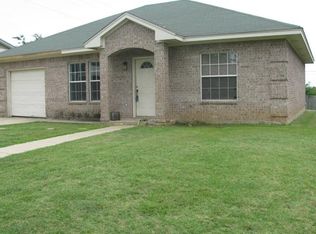 1018 Wootton Ave, Bridgeport, TX 76426