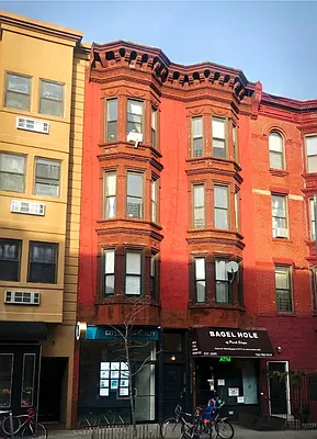 Rented by Fountain Realty Group | media 10