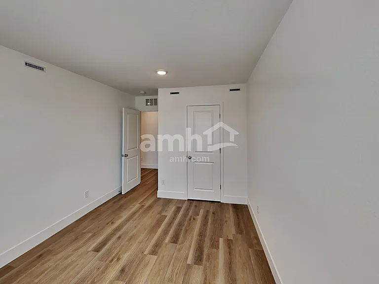 9118 Fiesta Impatiens Ct — Photo 21