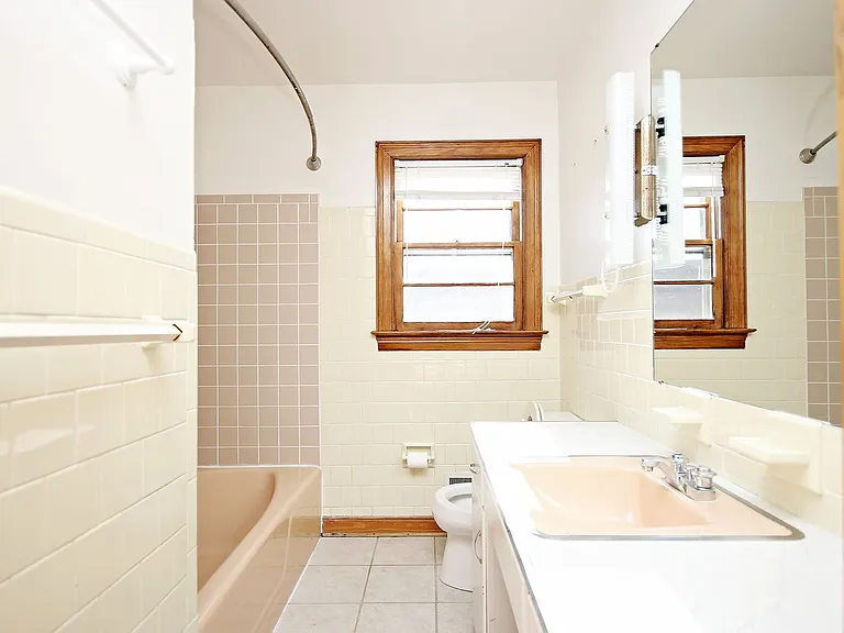 706 Grove Ave #A — Photo 11