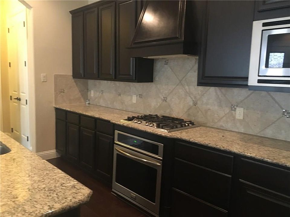 1st image of 8633 Ludlow Dr