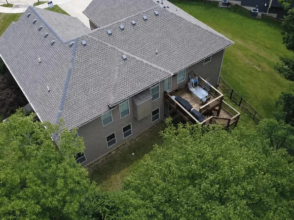 4601 Maple Leaf Dr, Columbia, MO 65201