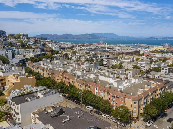 650 Chestnut St APT 209, San Francisco, CA 94133