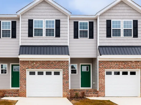 400 Caddie Ct, Cameron, NC 28326