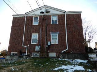 6 S Carpenter Ter, Belleville, NJ 07109
