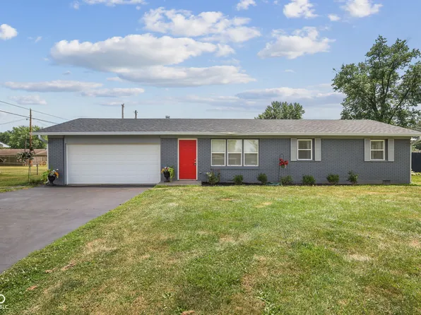 4575 W Newton Dr, Edinburgh, IN 46124