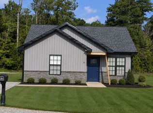 6 Watertown Rd, Jacksonville, AL 36265