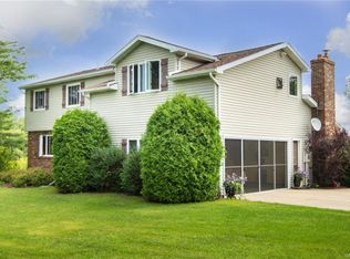 8741 Cole Rd, Boston, NY 14025