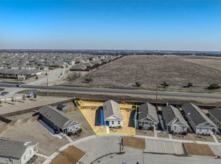6611 Coulter Dr, Princeton, TX 75407