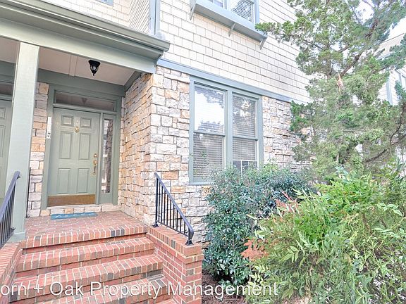 4th image of 107 Presque Isle Ln #100