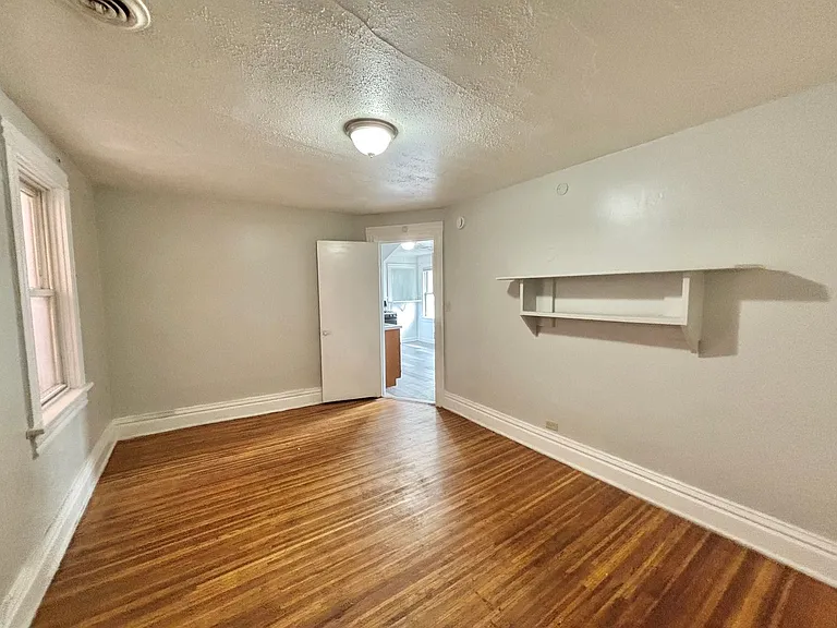 39 Parkway — Photo 9