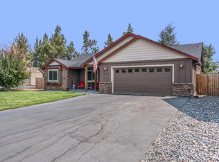 1274 NW 15th Ct, Redmond, OR 97756